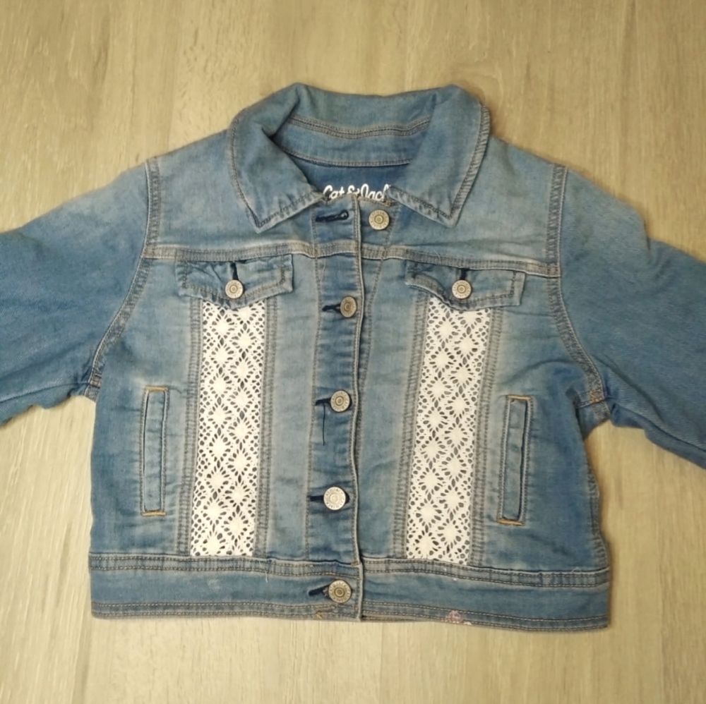 Jean Jacket with lace